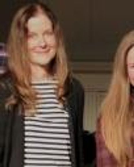 Angela Sandall Headshot