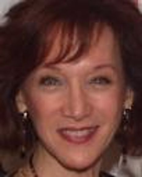 Victoria Hoffman Headshot