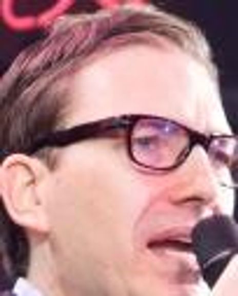 Jonathan Linden Headshot