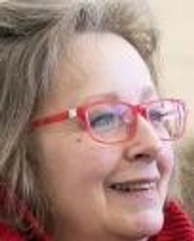 Amanda Boxer Headshot