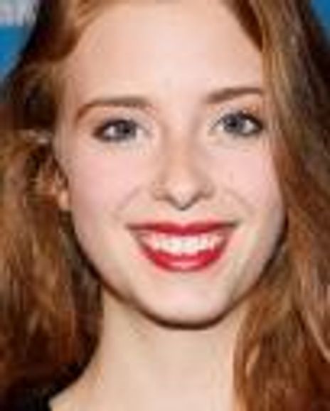 Ashlyn Pearce Headshot