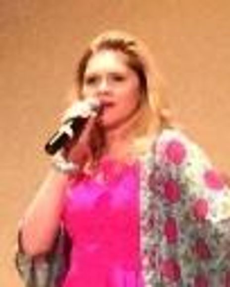 Sarah Stipe Headshot