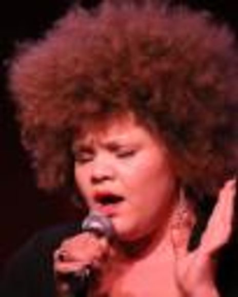 Margeaux Davis Headshot