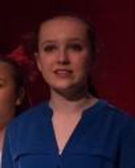 Victoria Zacharski Headshot