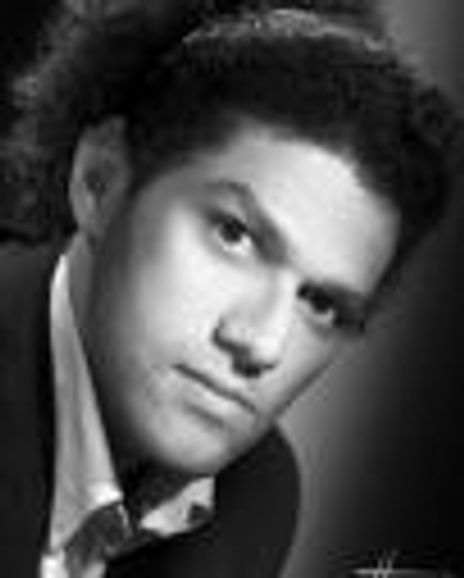 Hisham Abdel Khalek Headshot