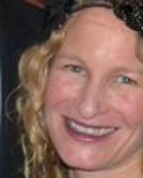 Carolyn Kaplan Headshot