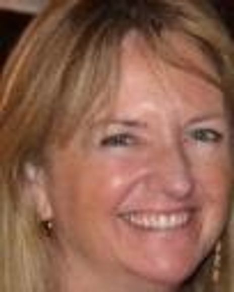 Mollie Dunn Headshot
