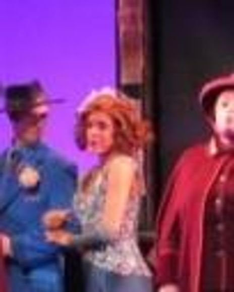 Kelly Green Headshot