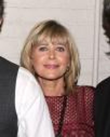 Lauren Versel Headshot