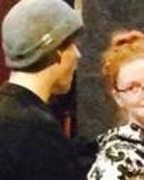 Ashley Springer Headshot