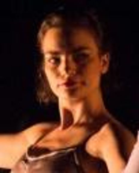 Jennifer Yonally Headshot