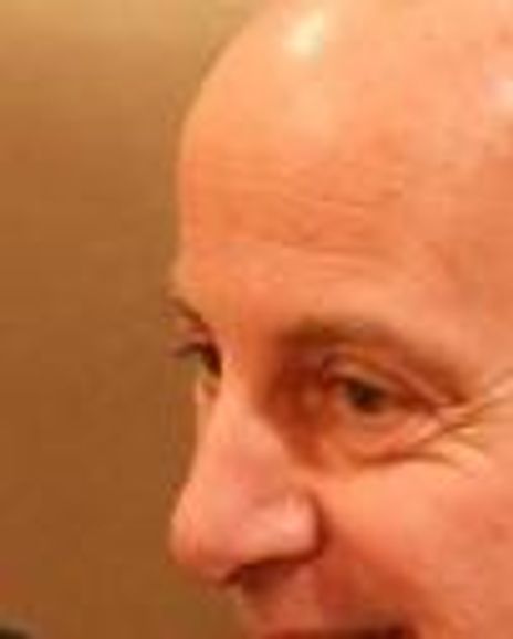 Joeseph Benecassa Headshot