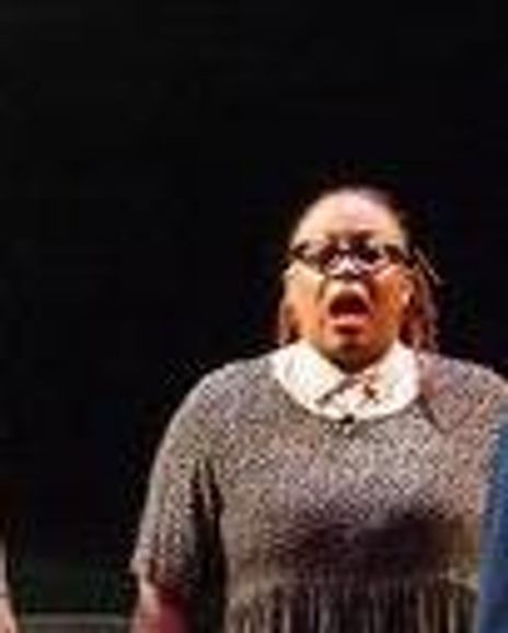 Tanya Richardson Headshot