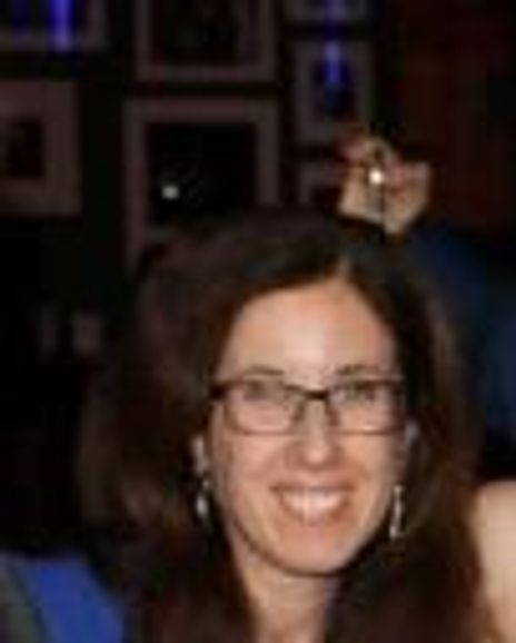 Stephanie Coen Headshot