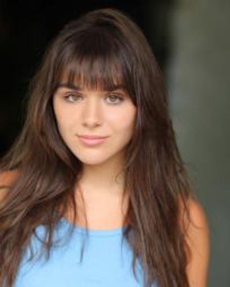 Isabella Pappas Headshot