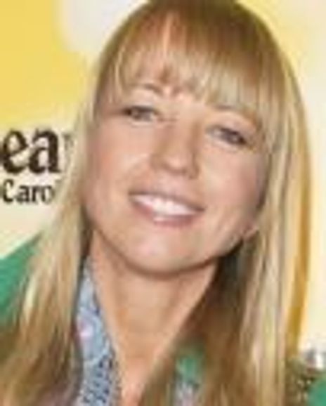 Sara Cox Headshot