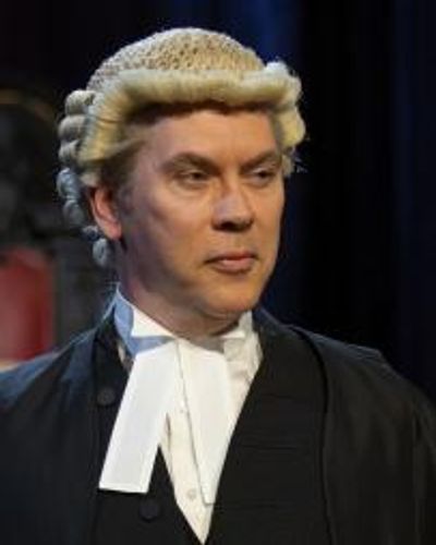 Giles Taylor Headshot