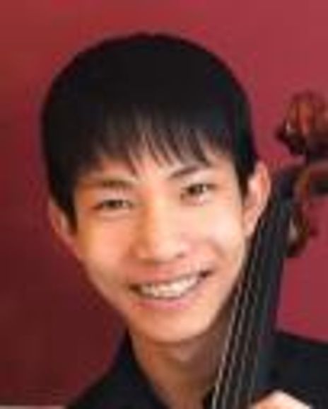 Hans-Derek Yu Headshot