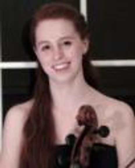 Meggie Loughran Headshot