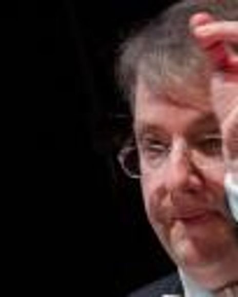 Maestro Antony Walker Headshot