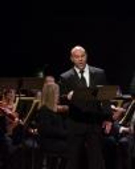 Zachary Nelson Headshot