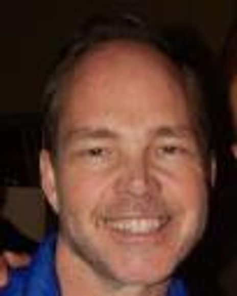 Dennis Hensely Headshot