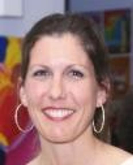 Amanda Lambert Headshot