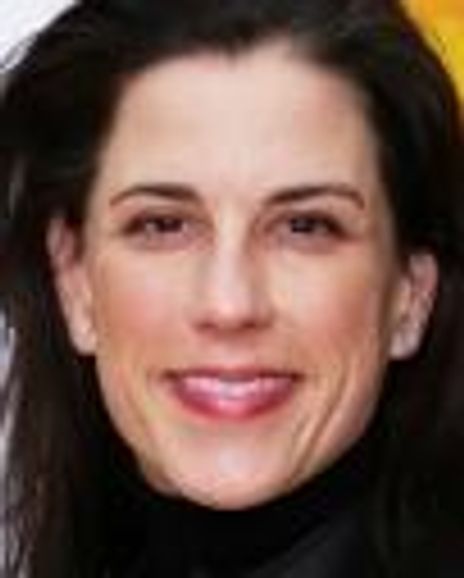 Dale Noelle Headshot