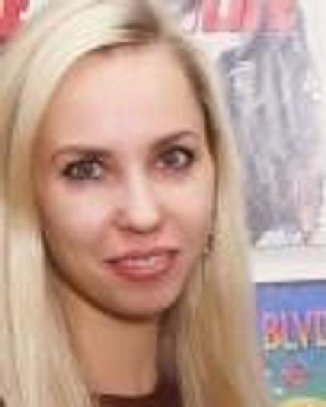 Ksenia Mezentseva Headshot