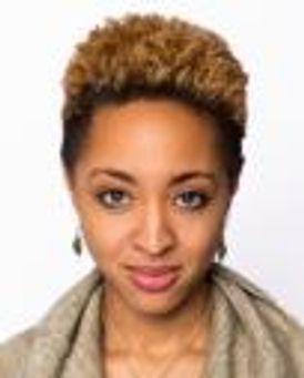 Shayna Small Headshot