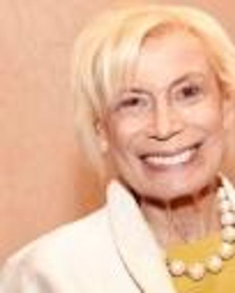 Bobbi Horwich Headshot