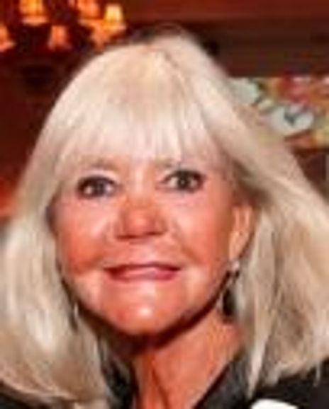 Pamela Fincham Headshot