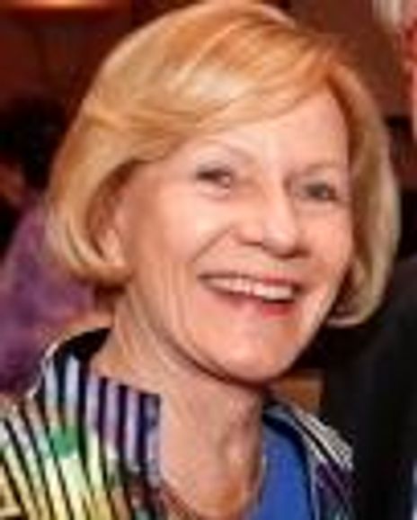 Janice Barry Headshot