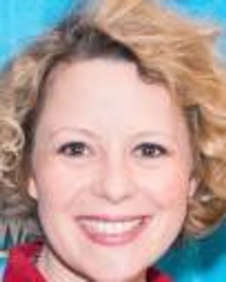 Melissa Woodbridge Headshot