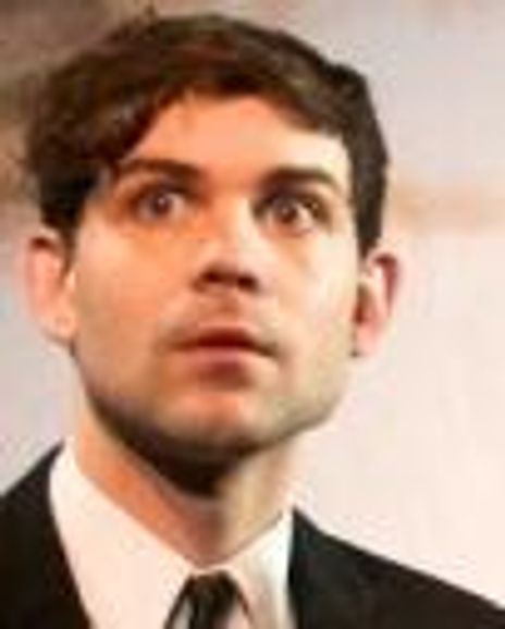 Lane Flores Headshot