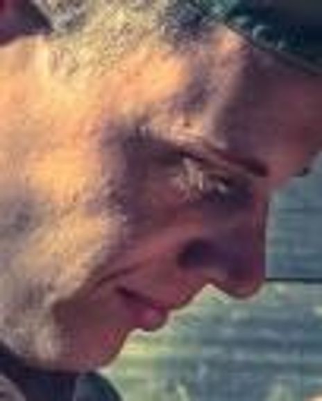 Daniel Longacre Headshot