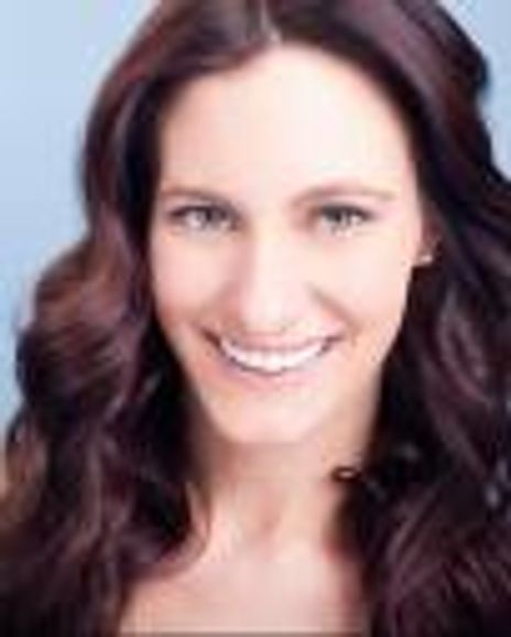 Elizabeth Dugas Headshot