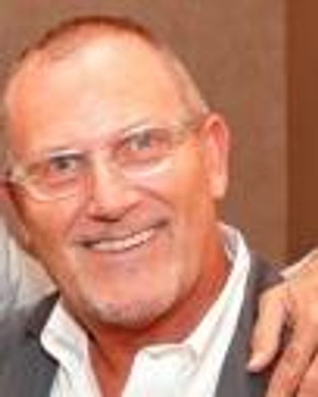 Bram Majtlis Headshot