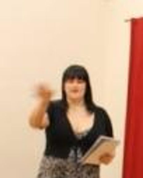 Cara Picone Headshot