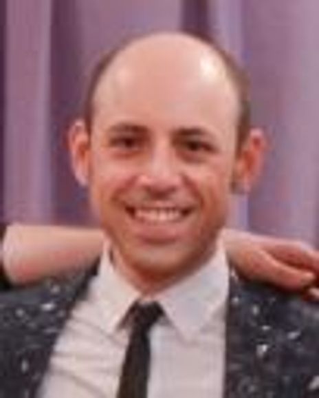 Victoria Rauch-Lichterman Headshot