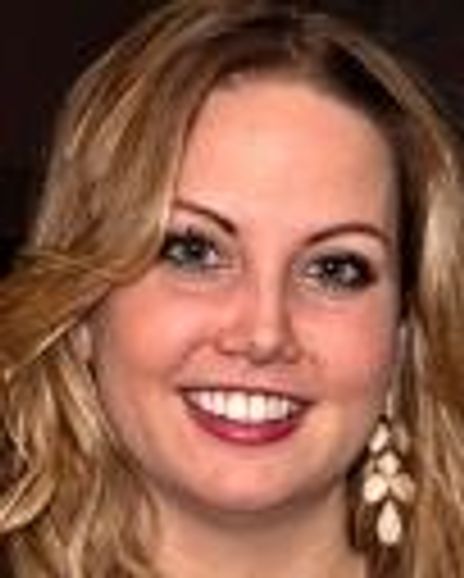 Chrissy Dwyer Headshot