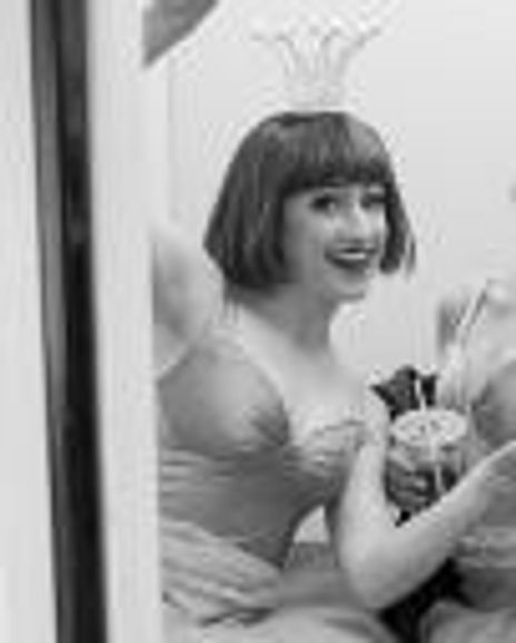 Julie Eicher Headshot