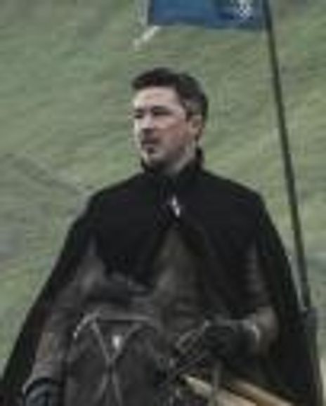 Aiden Gillen Headshot