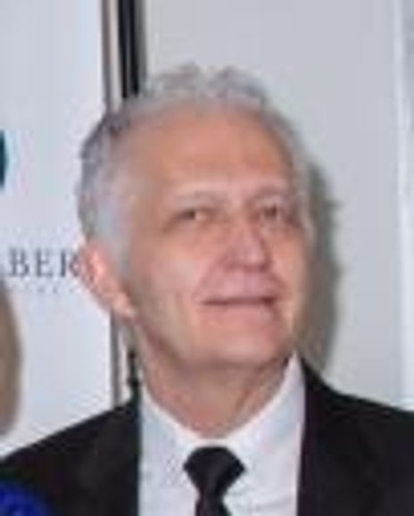 Kim Hartswick Headshot