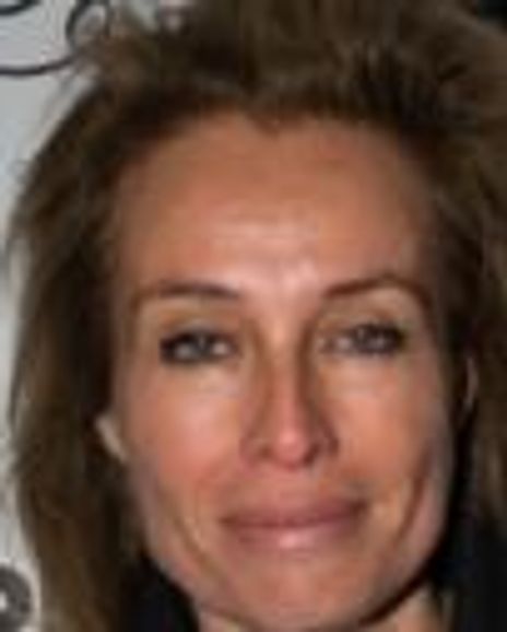 Frederique Vanderwal Headshot