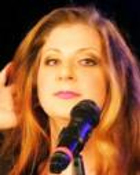 Gabrielle Taryn Headshot