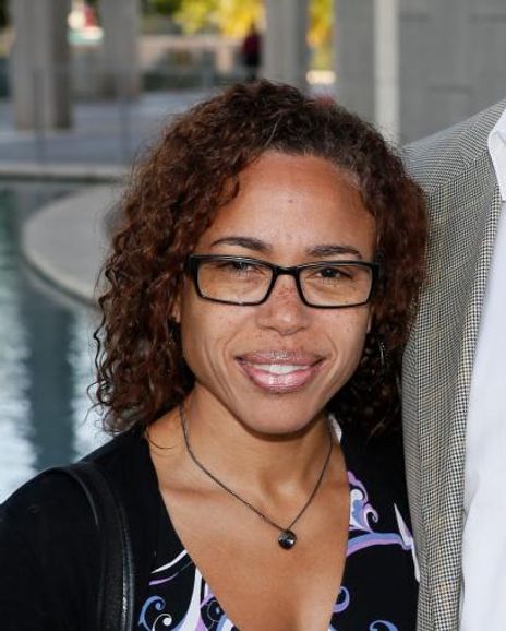 Nicole Phillips Headshot