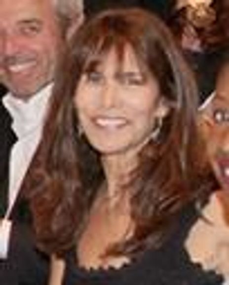 Nina Wexler Headshot