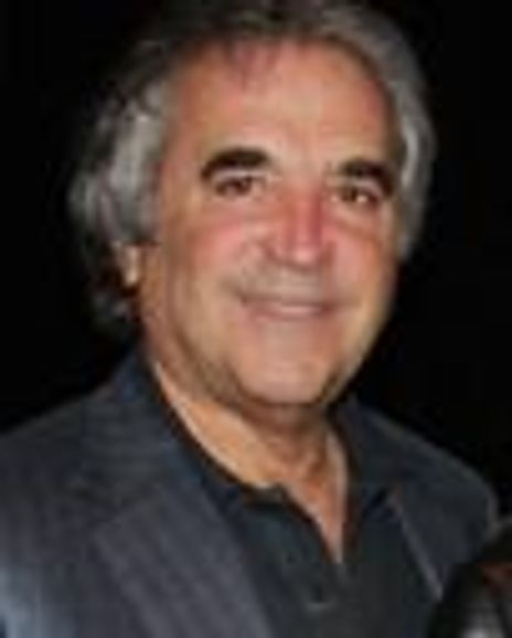 Steven Stark Headshot