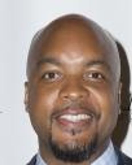 Trymaine Lee Headshot